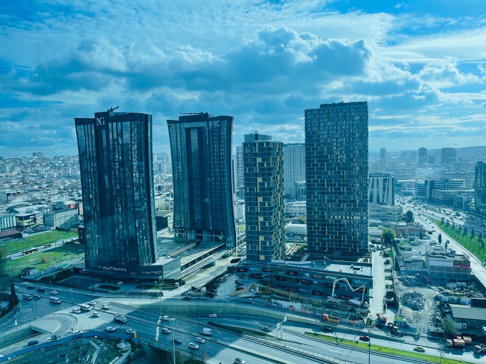 İstanbul, Güneşli My Ağaoğlu