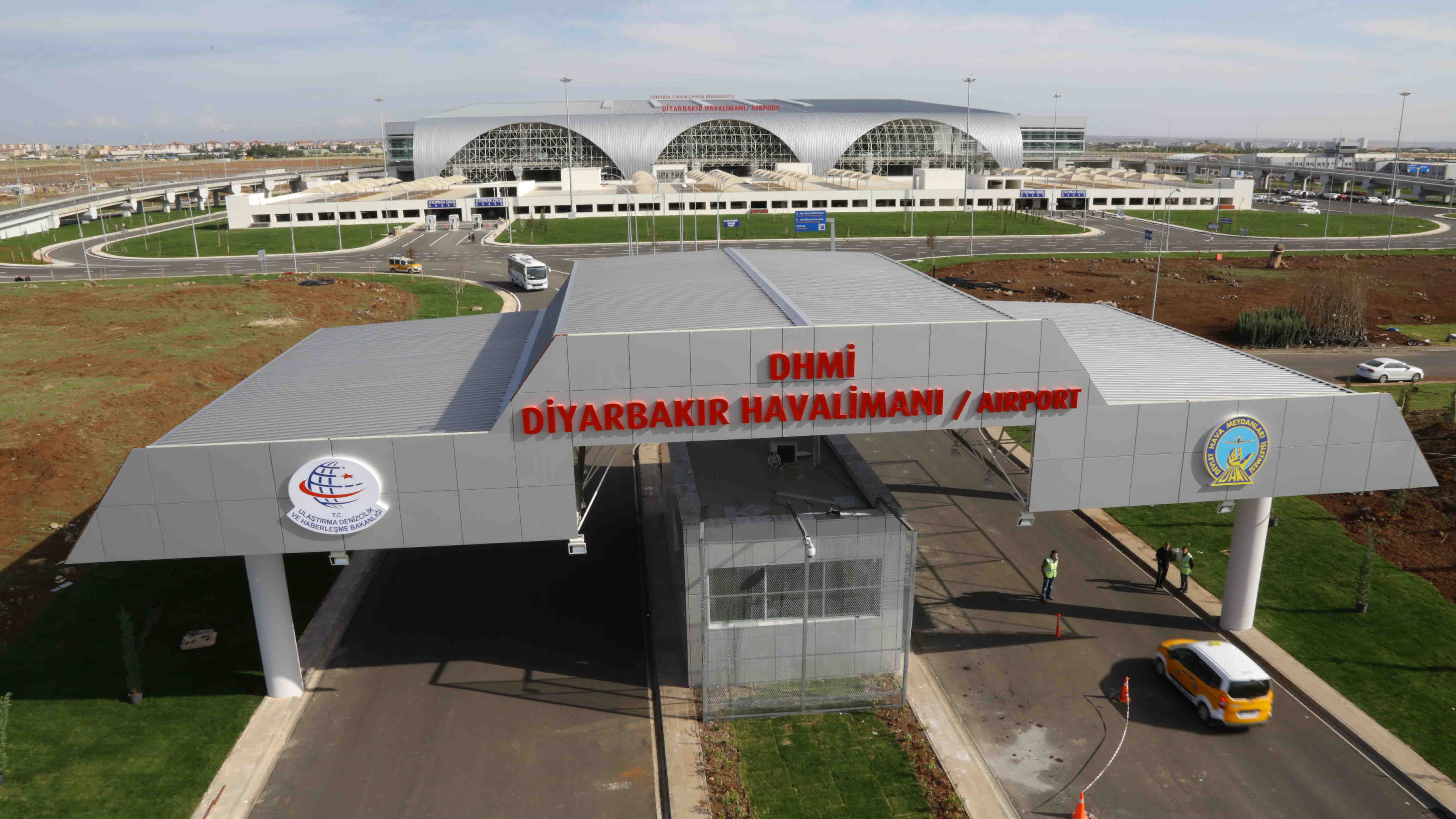 Diyarbakir, Airport